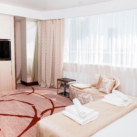 אסטנה Boutique Hotel Health Club&Spa Grand Prix מראה חיצוני תמונה