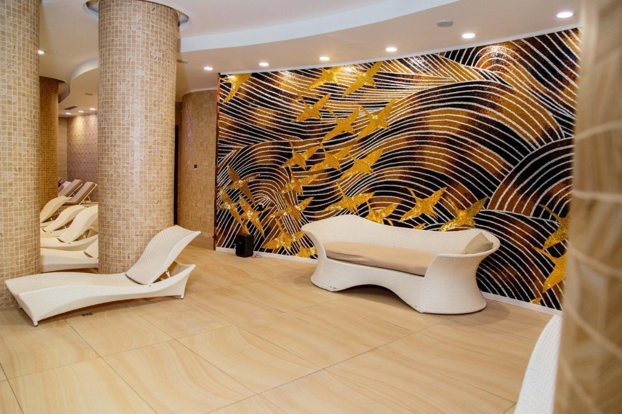 אסטנה Boutique Hotel Health Club&Spa Grand Prix מראה חיצוני תמונה
