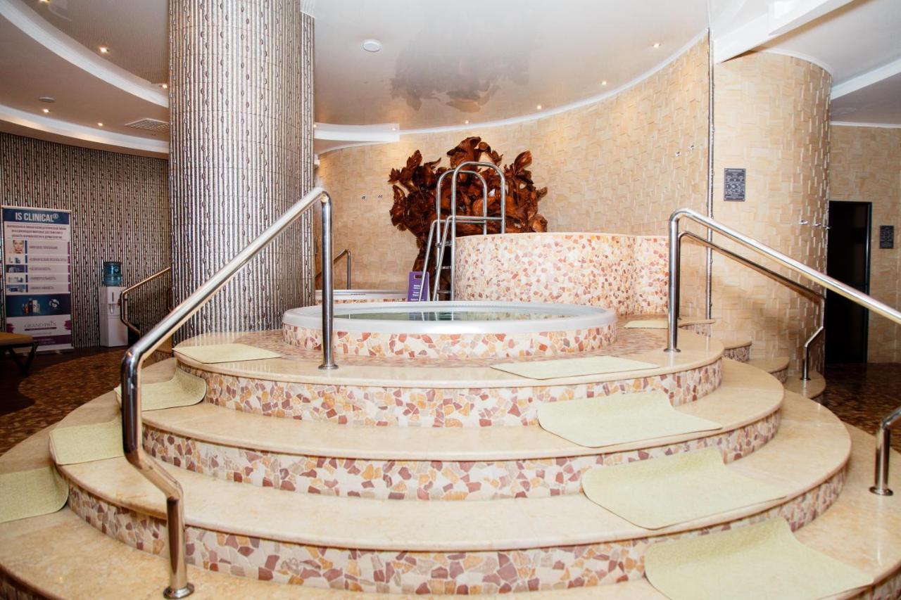 אסטנה Boutique Hotel Health Club&Spa Grand Prix מראה חיצוני תמונה