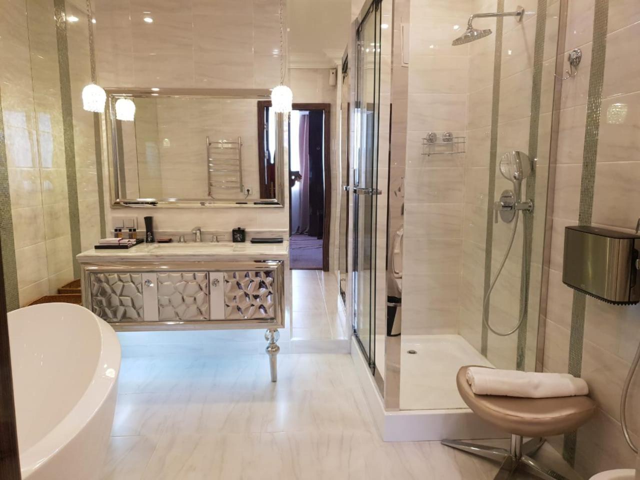 אסטנה Boutique Hotel Health Club&Spa Grand Prix מראה חיצוני תמונה